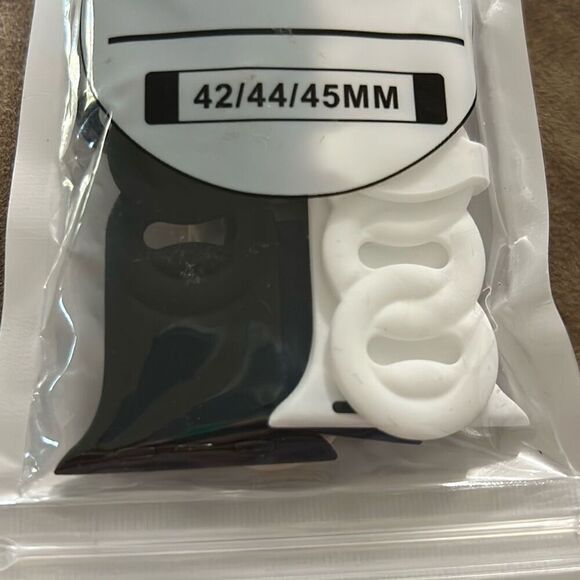 Braided Silicone Bands Compatible with Apple Watch 42mm /44mm /45mm - Picture 4 of 6